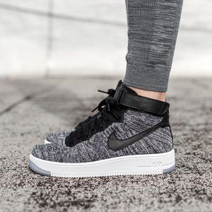 Nike Air Force 1 Hi Flyknit Oreo - Size 6 Women